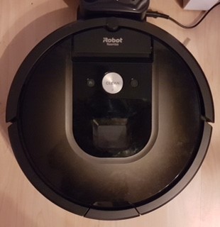 Roomba in Base